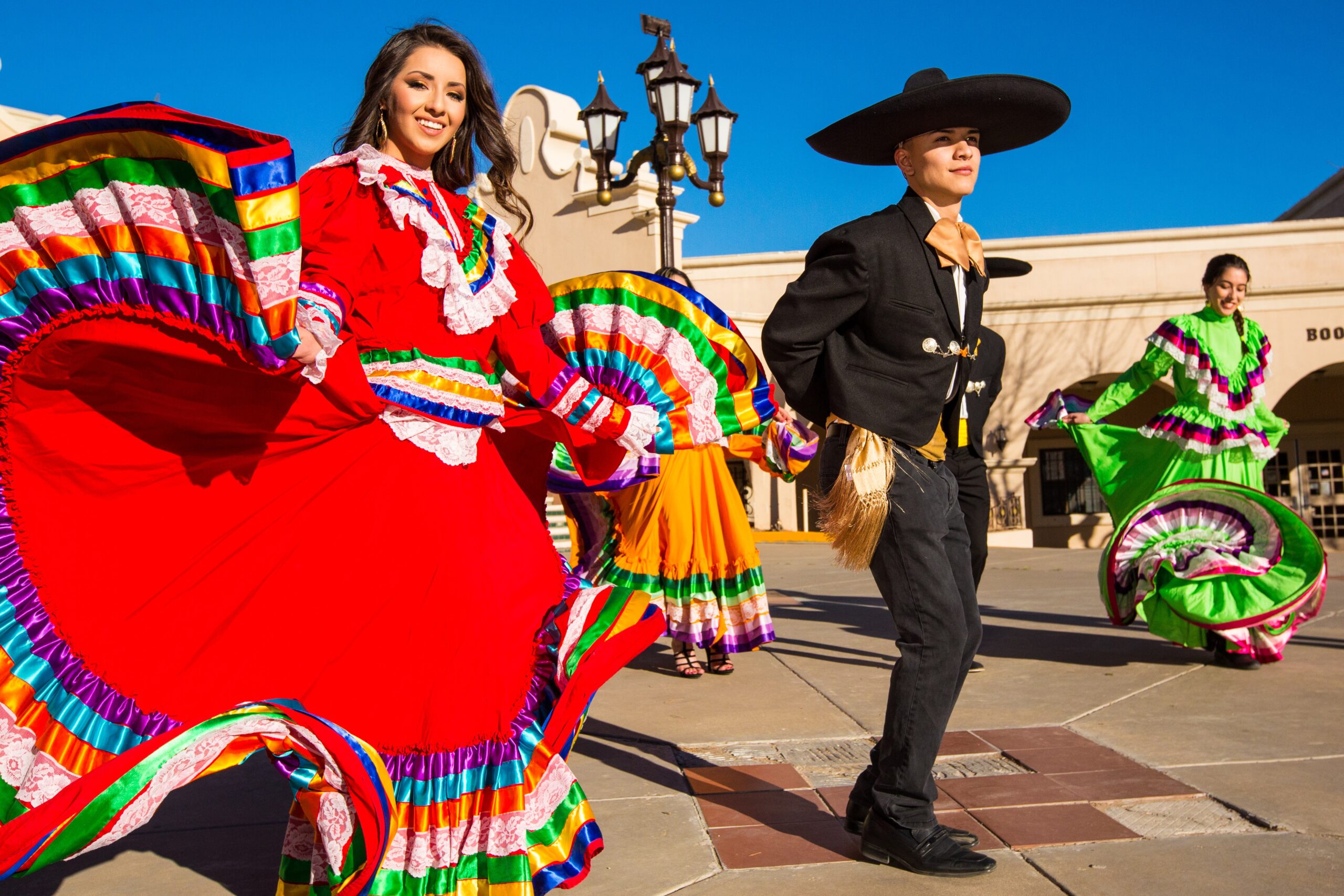 Mexican Dancers
