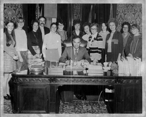 ICSEW members and Gov Dan Evans